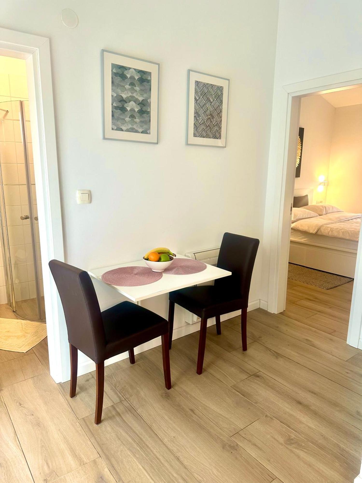Nikola Apartmani Crikvenica Eksteriør bilde